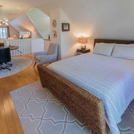 The Carriage House Loft Kingston Exterior foto