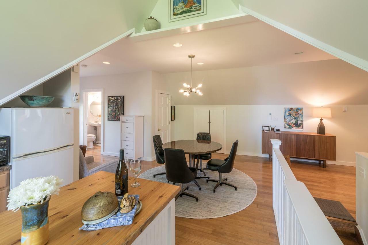 The Carriage House Loft Kingston Exterior foto